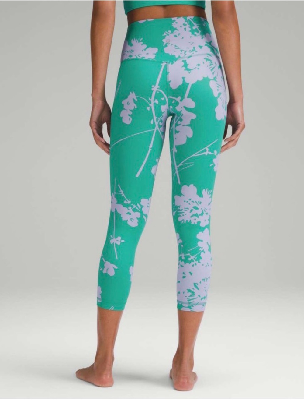 Lululemon Align high rise crop 23” size 12